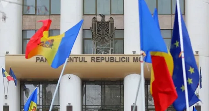 Why were the leaders of Moldova deprived of state protection
