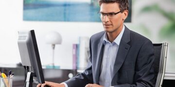 Neoprofit: a platform for trading on a cryptocurrency exchange and its advantages