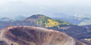 Holidays on Etna: unforgettable experiences on the coast of Sicily