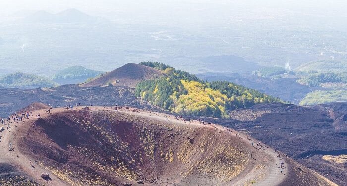 Holidays on Etna: unforgettable experiences on the coast of Sicily