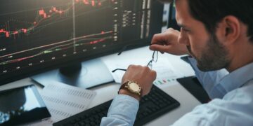 What role does artificial intelligence and innovative solutions play in trading